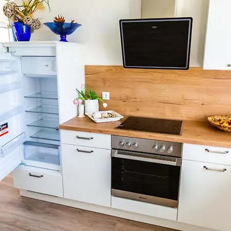 Apartmán Hangar 19 Luxusapartment Mit Sauna, Kamin Und Seeblick H4w3 Schwerin (Mecklenburg-Vorpommern)