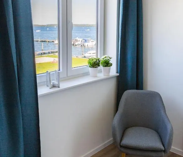 Hangar 19 Luxusapartment Mit Sauna, Kamin Und Seeblick H4w3 Appartamento